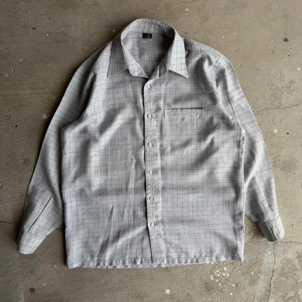 90s paradise  white‎ checkered button up shirt